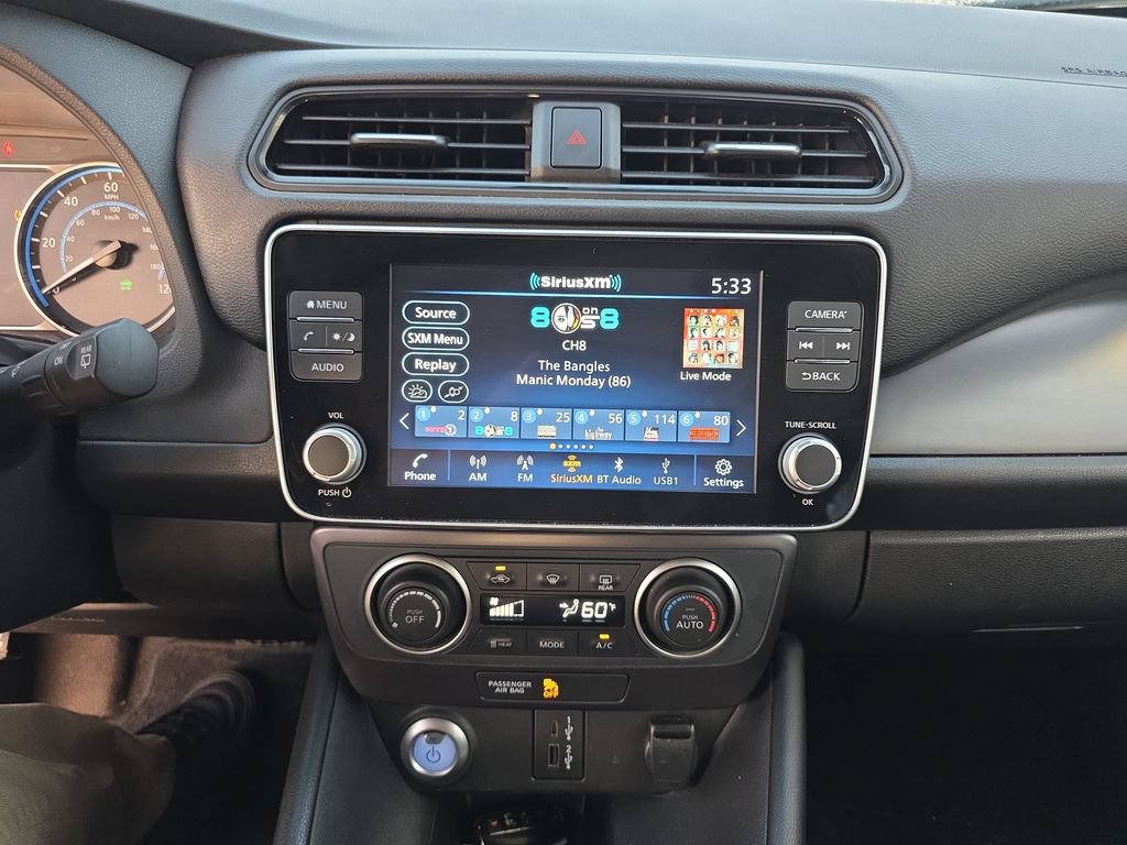 Used 2025 Nissan Leaf S FWD image 8