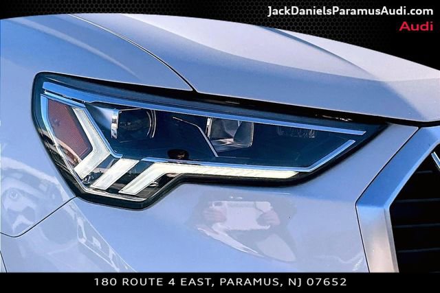 Used 2023 Audi Q3 2.0T Premium w/ Convenience Package image 21