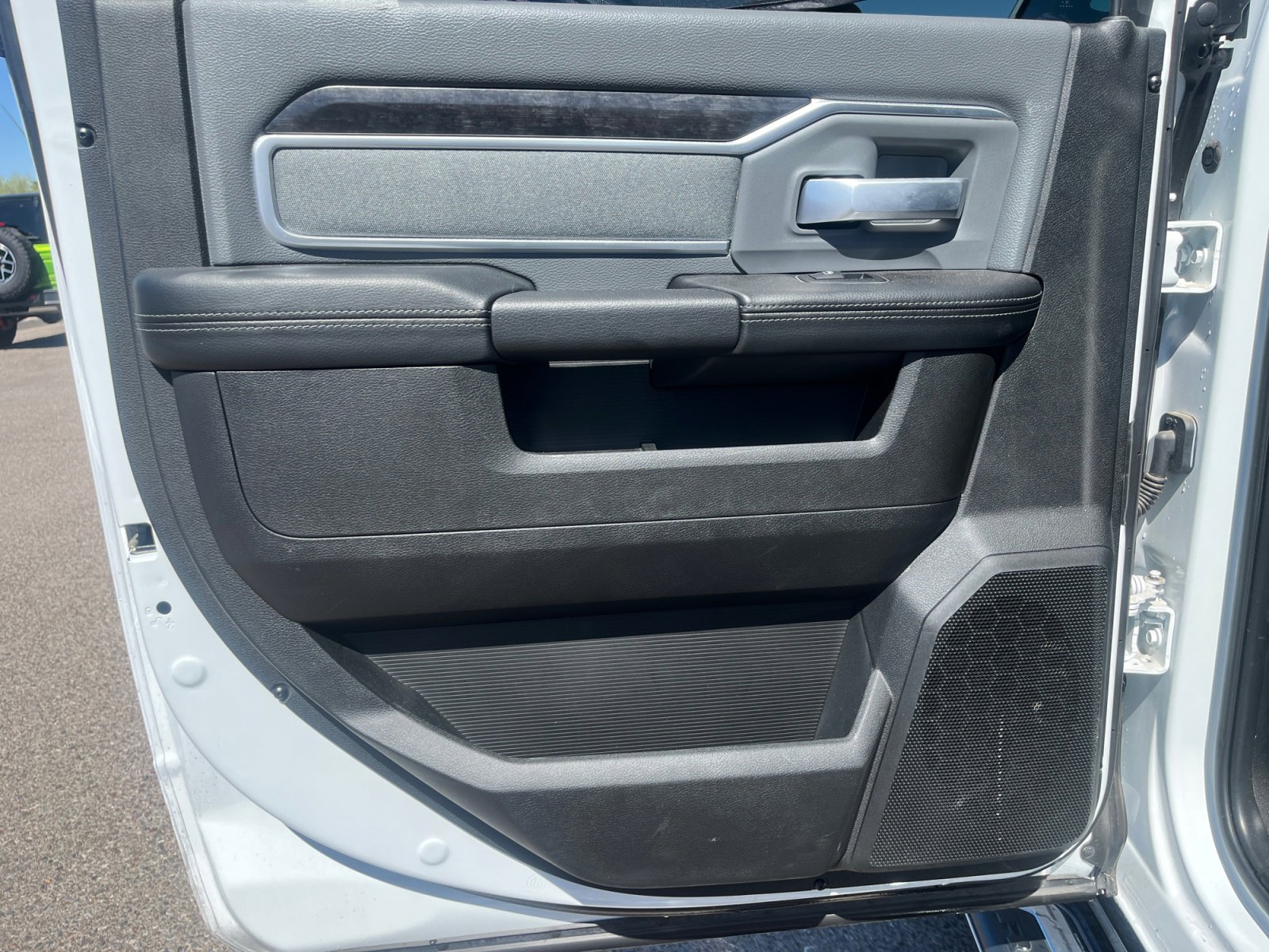 Used 2023 RAM 2500 Big Horn w/ Level 1 Equipment Group image 16