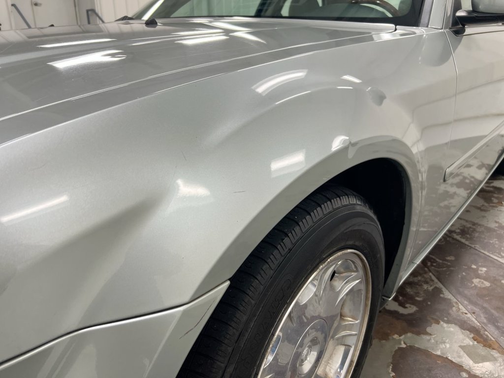 Used 2005 Chrysler 300 Touring RWD image 27