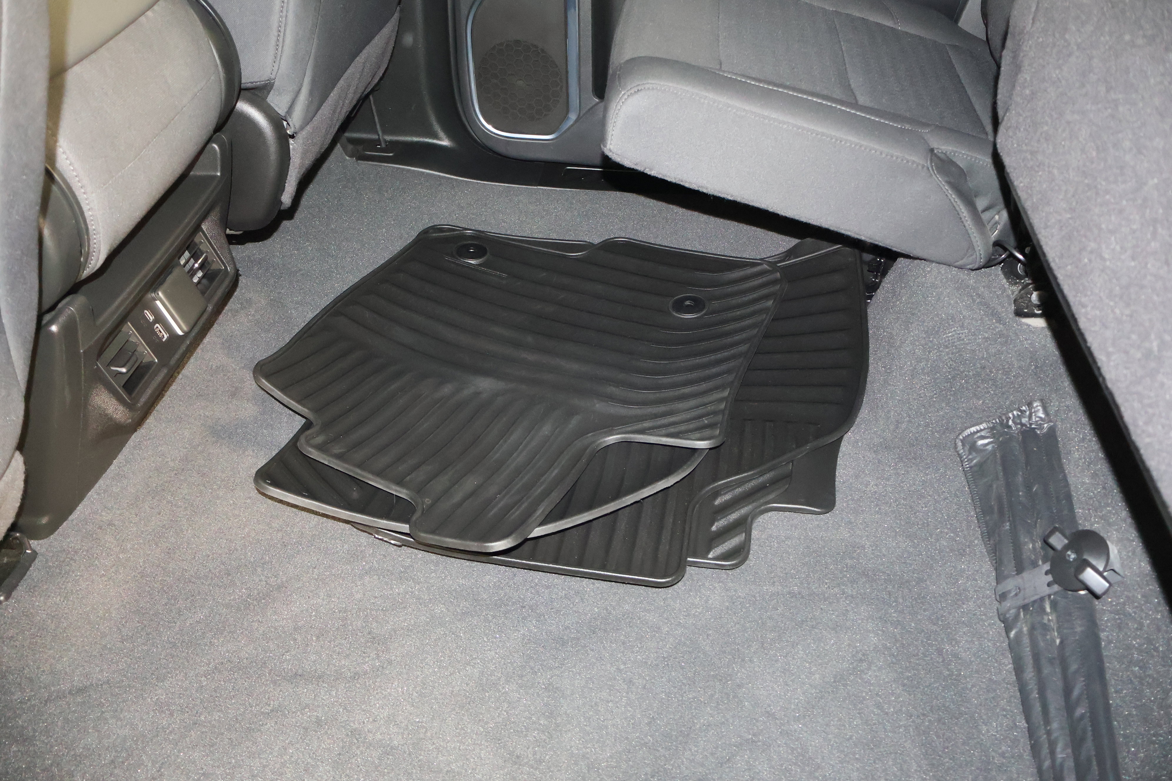 Used 2025 Chevrolet Silverado 1500 LT image 53