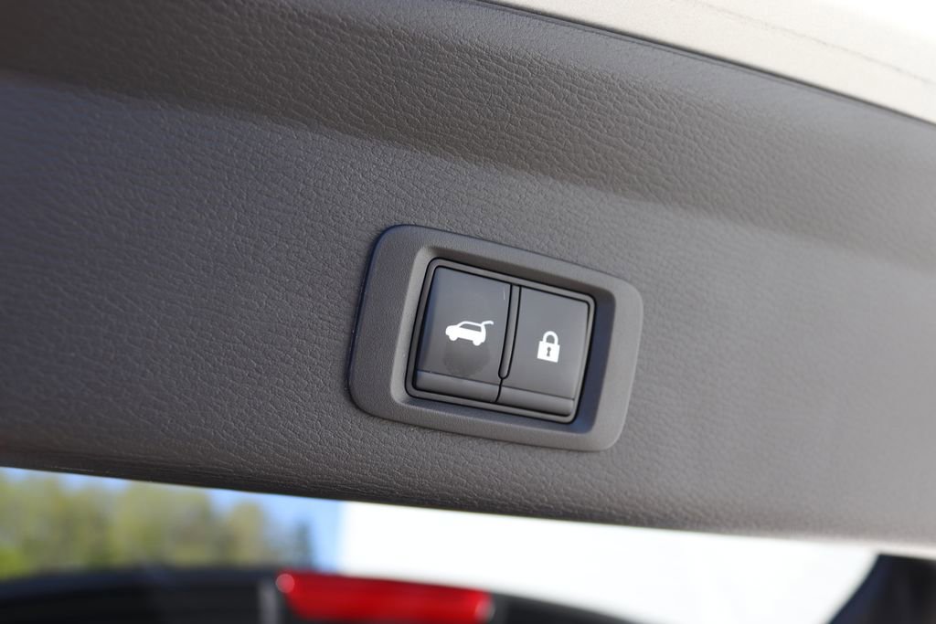 Used 2025 Mitsubishi Outlander SEL Black Edition AWD/4WD image 36