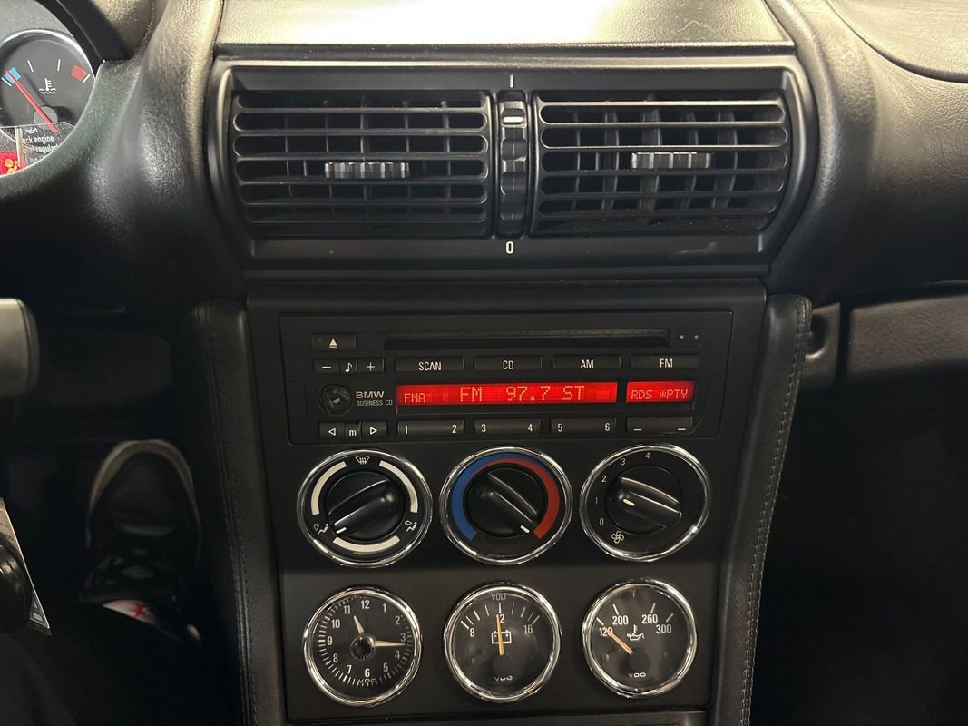 Used 2000 BMW M Roadster image 42