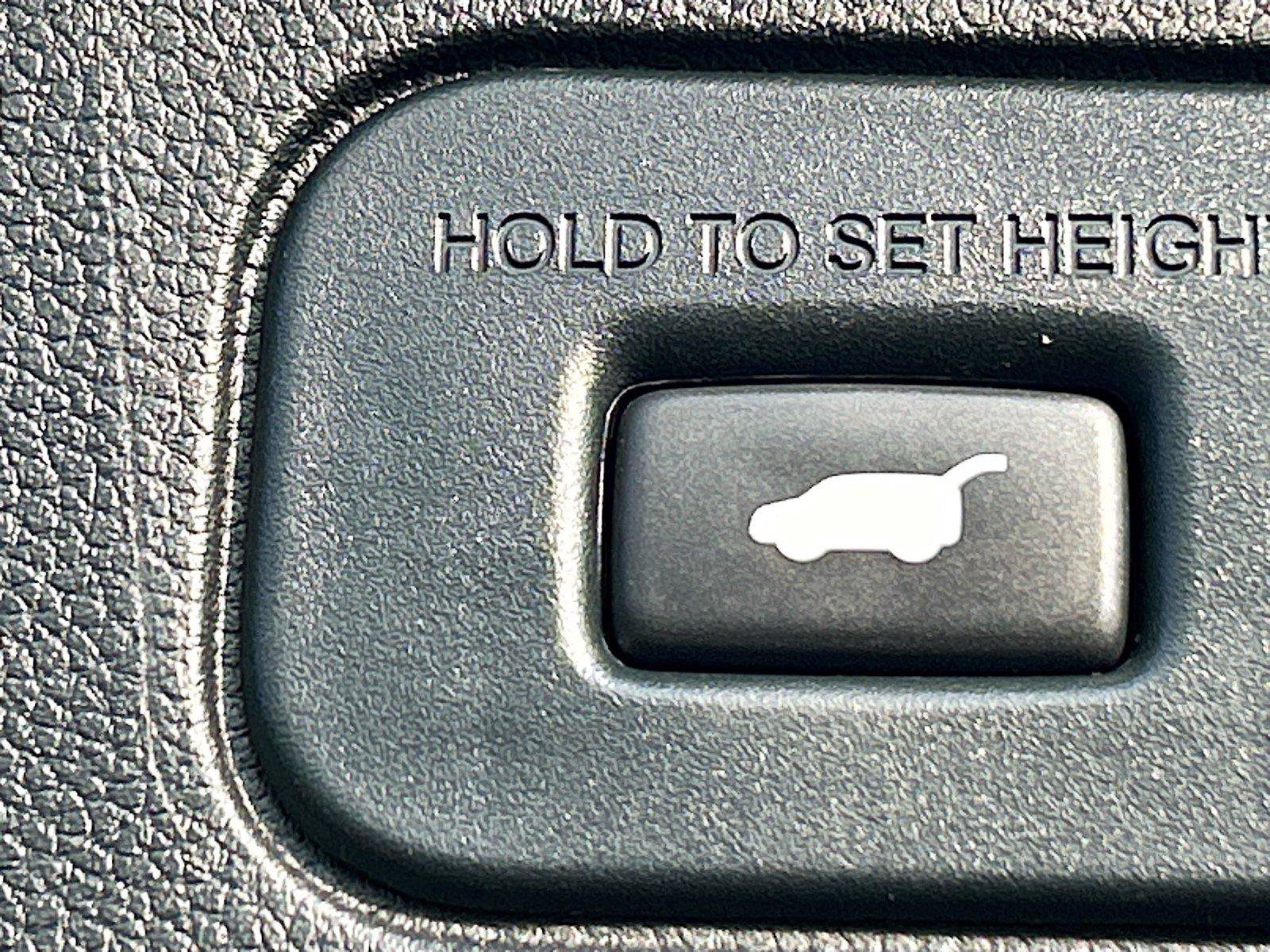 Used 2024 Honda Pilot Elite image 14