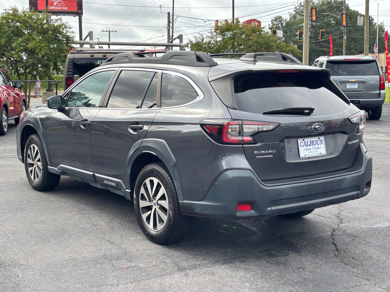 Used 2023 Subaru Outback Premium AWD/4WD image 4