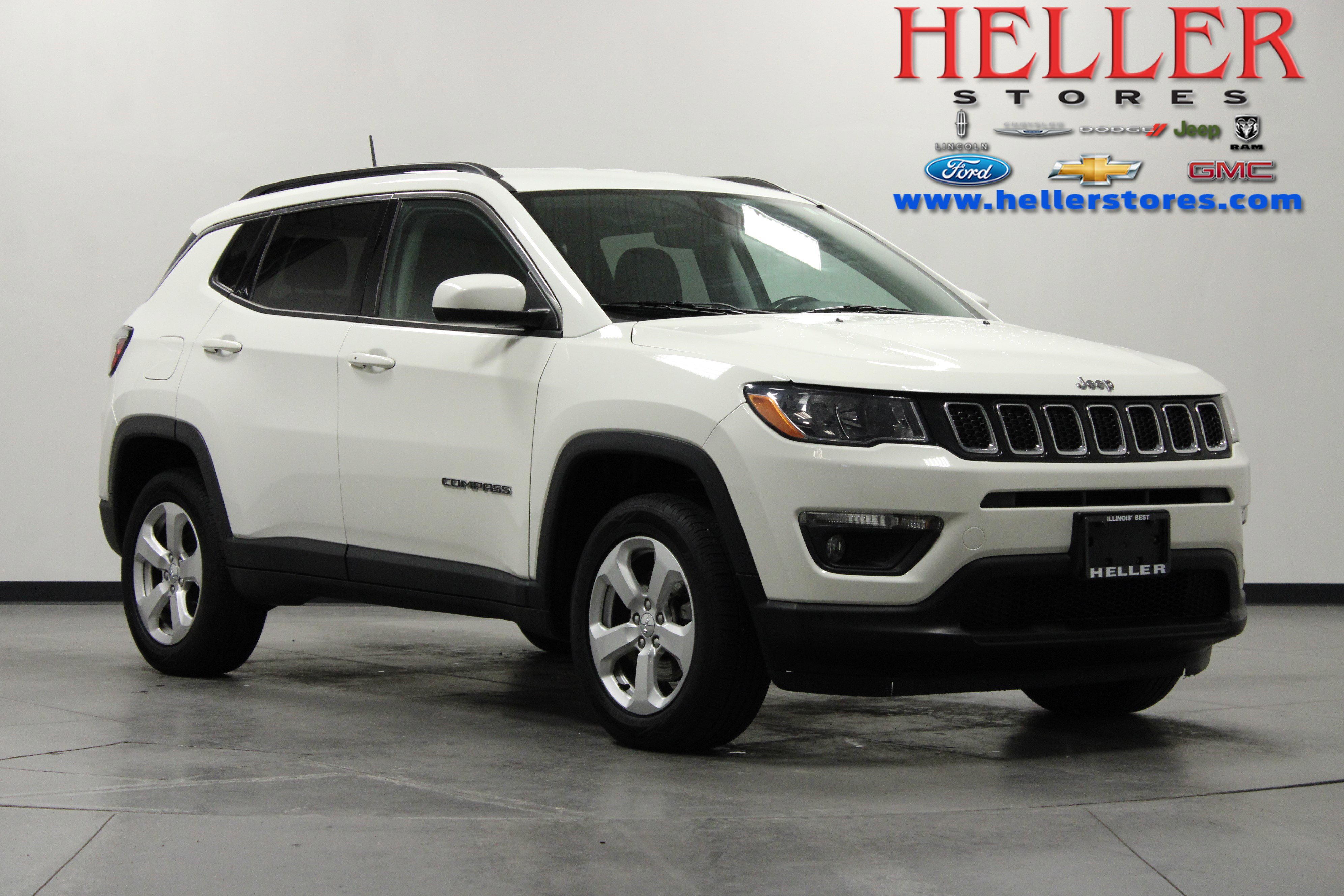 Used 2018 Jeep Compass Latitude AWD/4WD image 1
