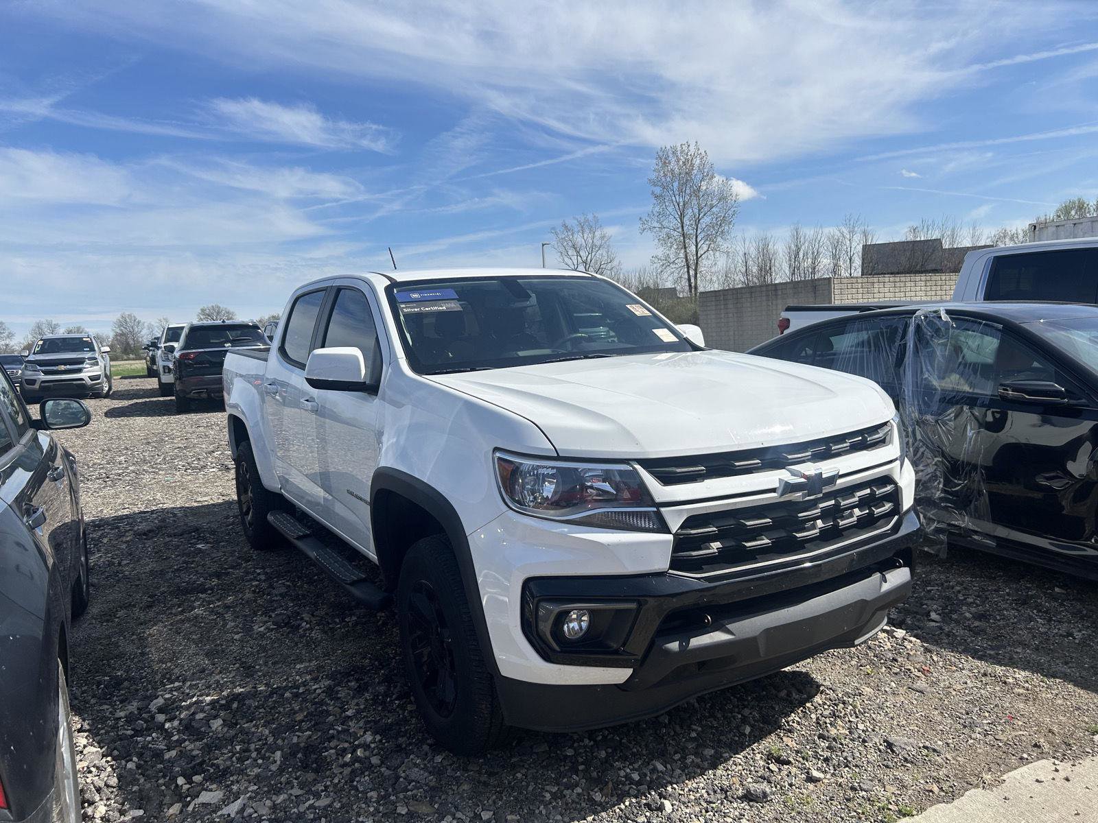 Used 2022 Chevrolet Colorado LT w/ LT Convenience Package image 3