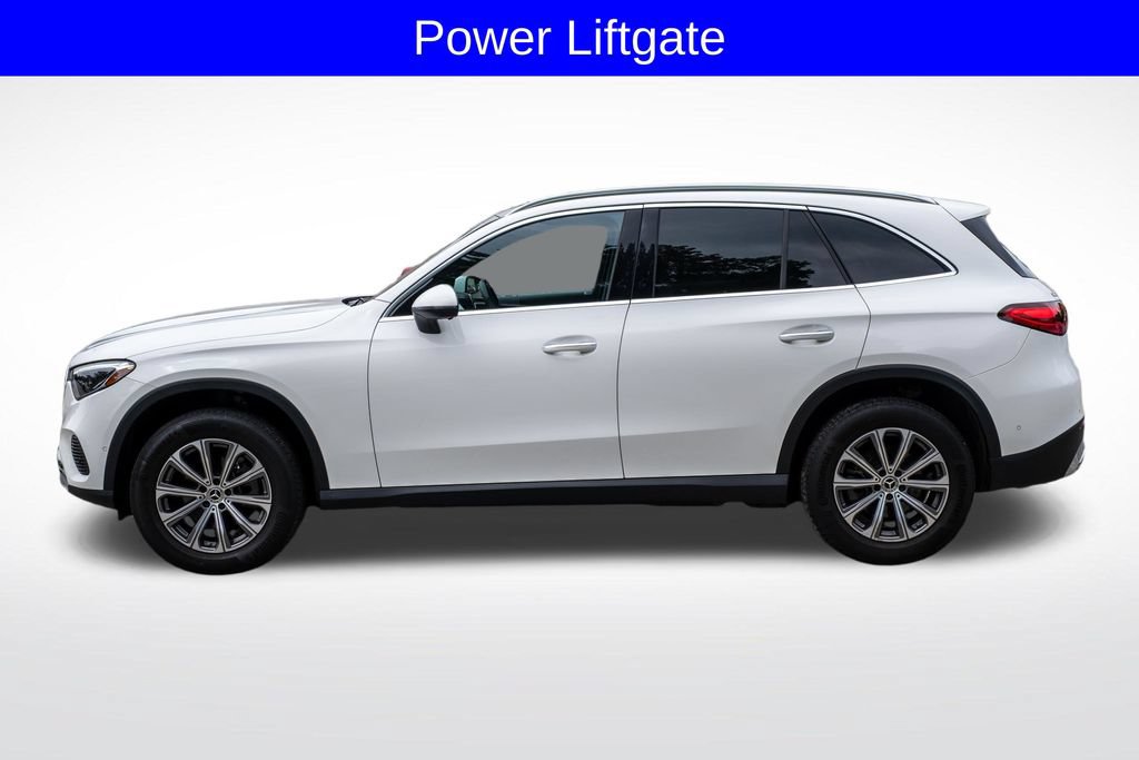 Used 2023 Mercedes-Benz GLC 300 4MATIC image 5