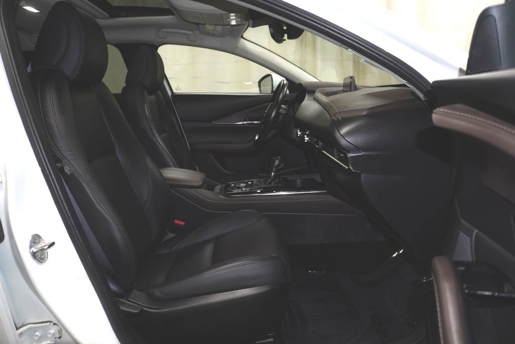 Used 2022 MAZDA CX-30 AWD 2.5 S w/ Premium Package image 14