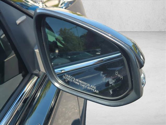 Used 2018 Toyota RAV4 XLE FWD image 5