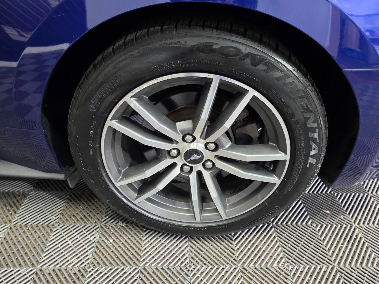 Used 2016 Ford Mustang GT image 32