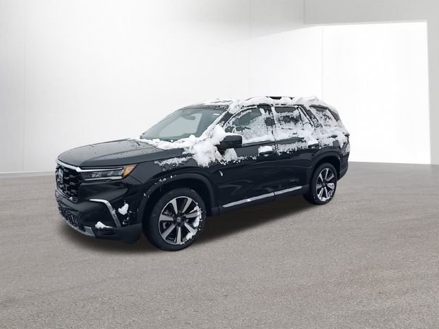 New 2025 Honda Pilot Touring image 4