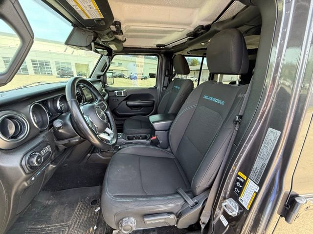 Used 2021 Jeep Wrangler Unlimited Rubicon 4xe w/ Safety Group AWD/4WD image 10
