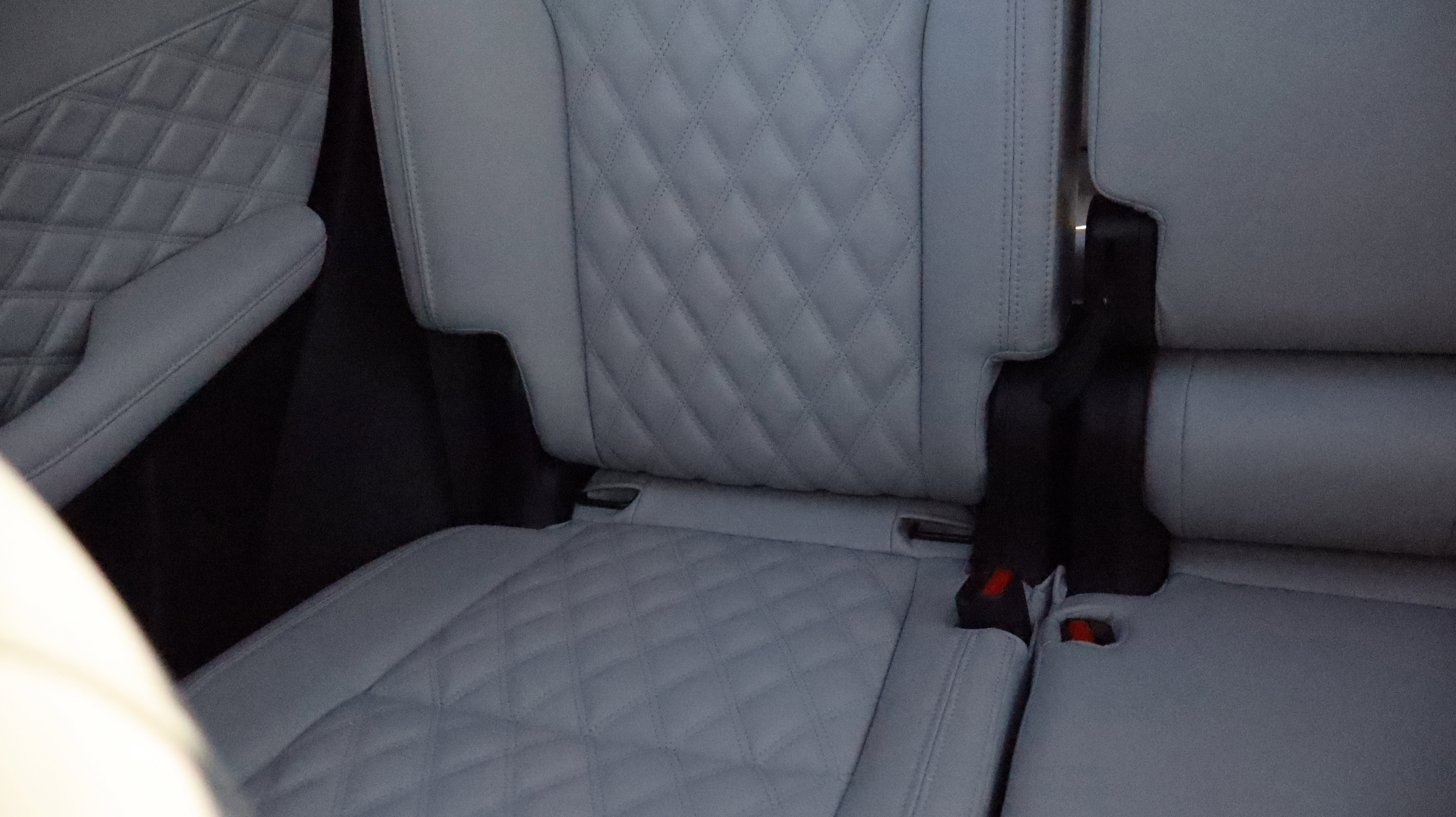 Used 2025 Mitsubishi Outlander SEL image 13