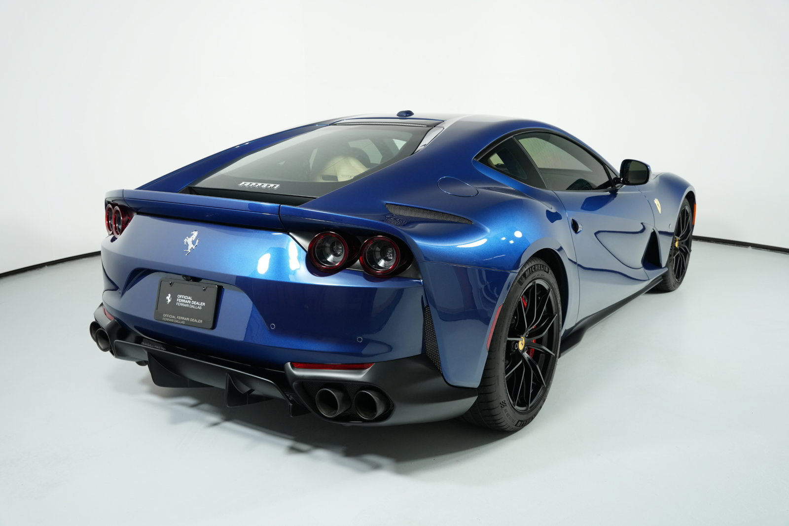 Certified 2019 Ferrari 812 Superfast RWD image 14