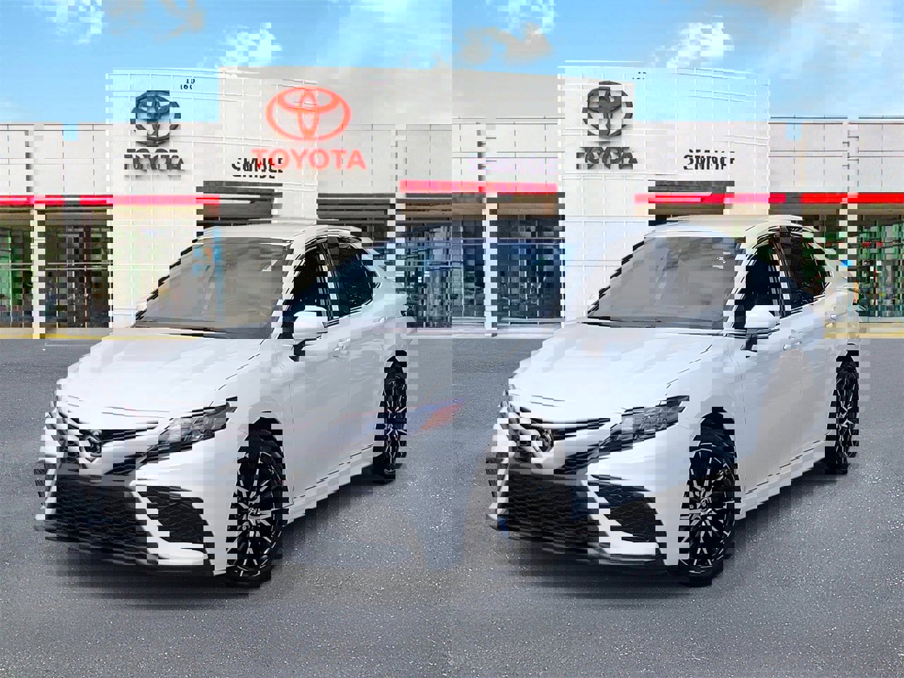 Used 2024 Toyota Camry SE