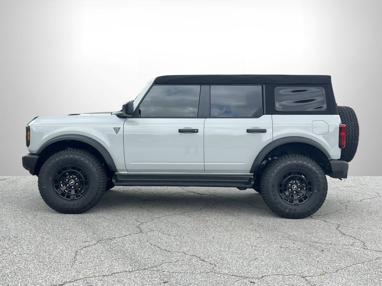 New 2026 Ford Bronco 4-Door w/ Sasquatch Package AWD/4WD image 17