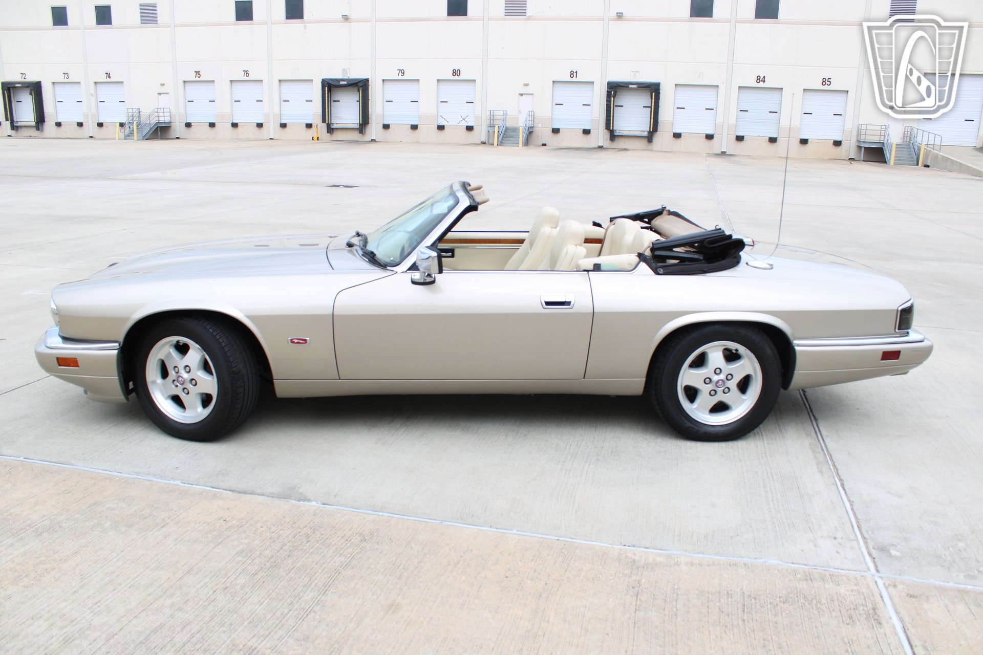 Used 1995 Jaguar XJS 4.0 Convertible image 2