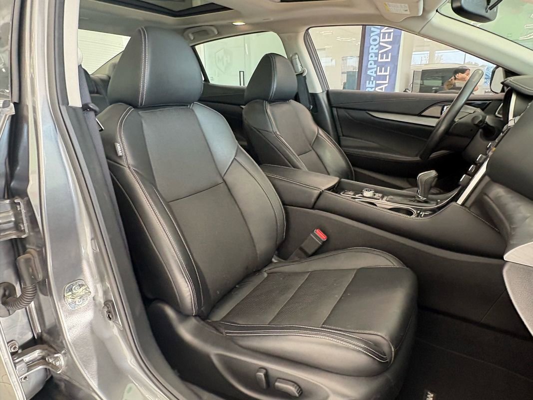 Used 2018 Nissan Maxima 3.5 SL image 23