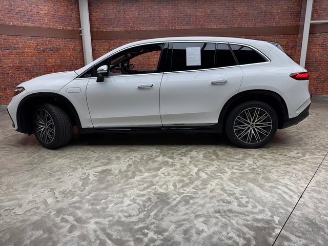 Certified 2023 Mercedes-Benz EQS 580 4MATIC SUV image 2