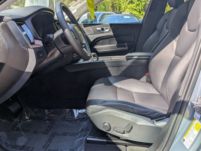 Certified 2023 Volvo XC60 B5 Plus w/ Climate Package FWD image 13