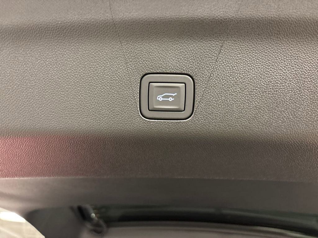 New 2026 GMC Yukon Elevation w/ LPO, Floor Liner Package image 21