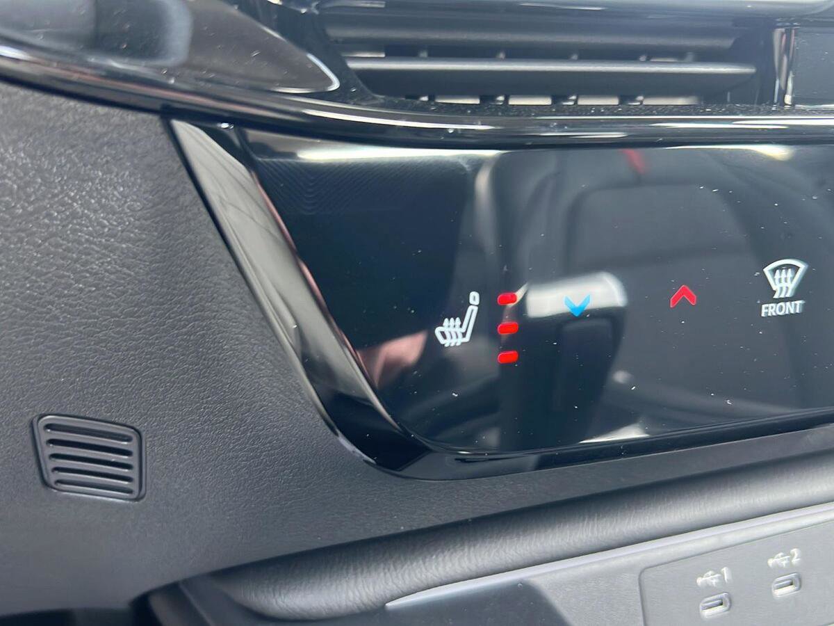 New 2026 Nissan Sentra SR w/ SR Premium Package image 28