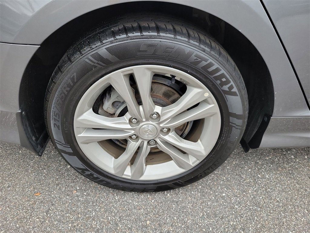 Used 2018 Hyundai Sonata Limited w/ Ultimate Package 07 image 5