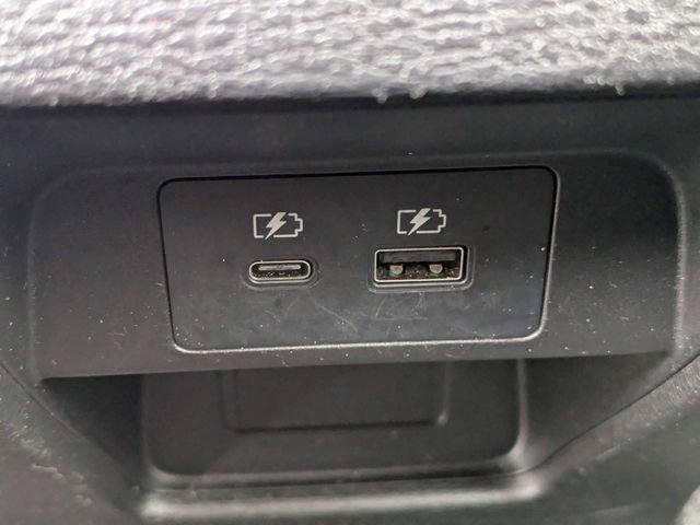 Used 2024 Mitsubishi Outlander SE FWD image 15