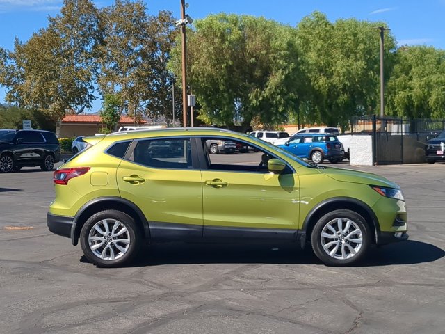 Used 2020 Nissan Rogue Sport SV w/ Technology Package FWD image 4