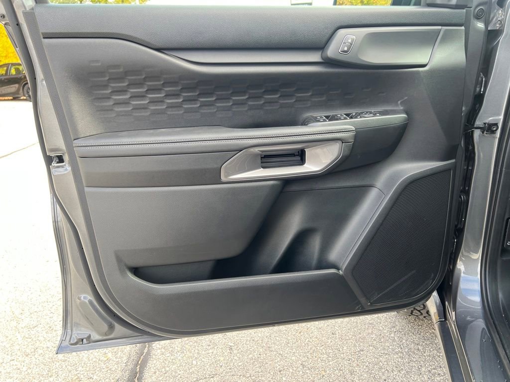 New 2025 Ford Ranger XLT image 13