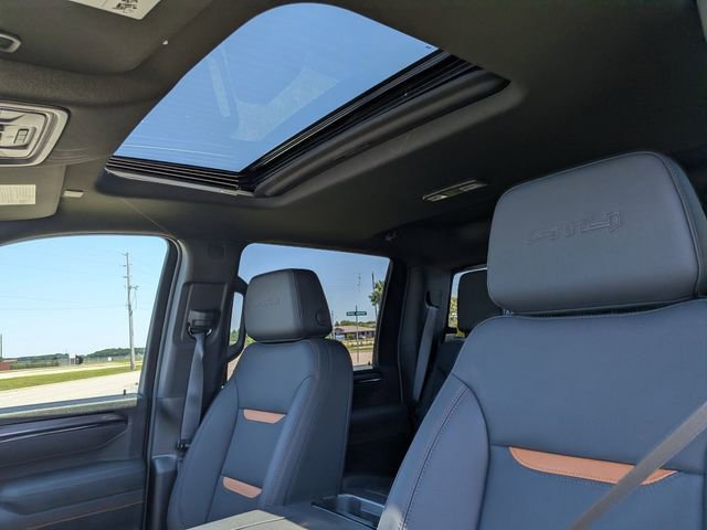 New 2026 GMC Sierra 2500 AT4 w/ AT4 Premium Plus Package AWD/4WD image 17