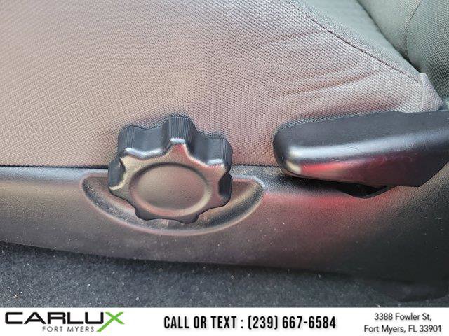 Used 2022 Toyota Tacoma SR image 21