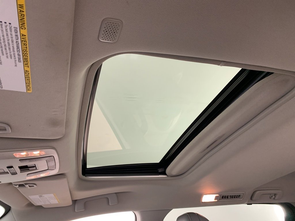 Used 2021 Toyota Sienna XLE w/ XLE Plus Package image 37