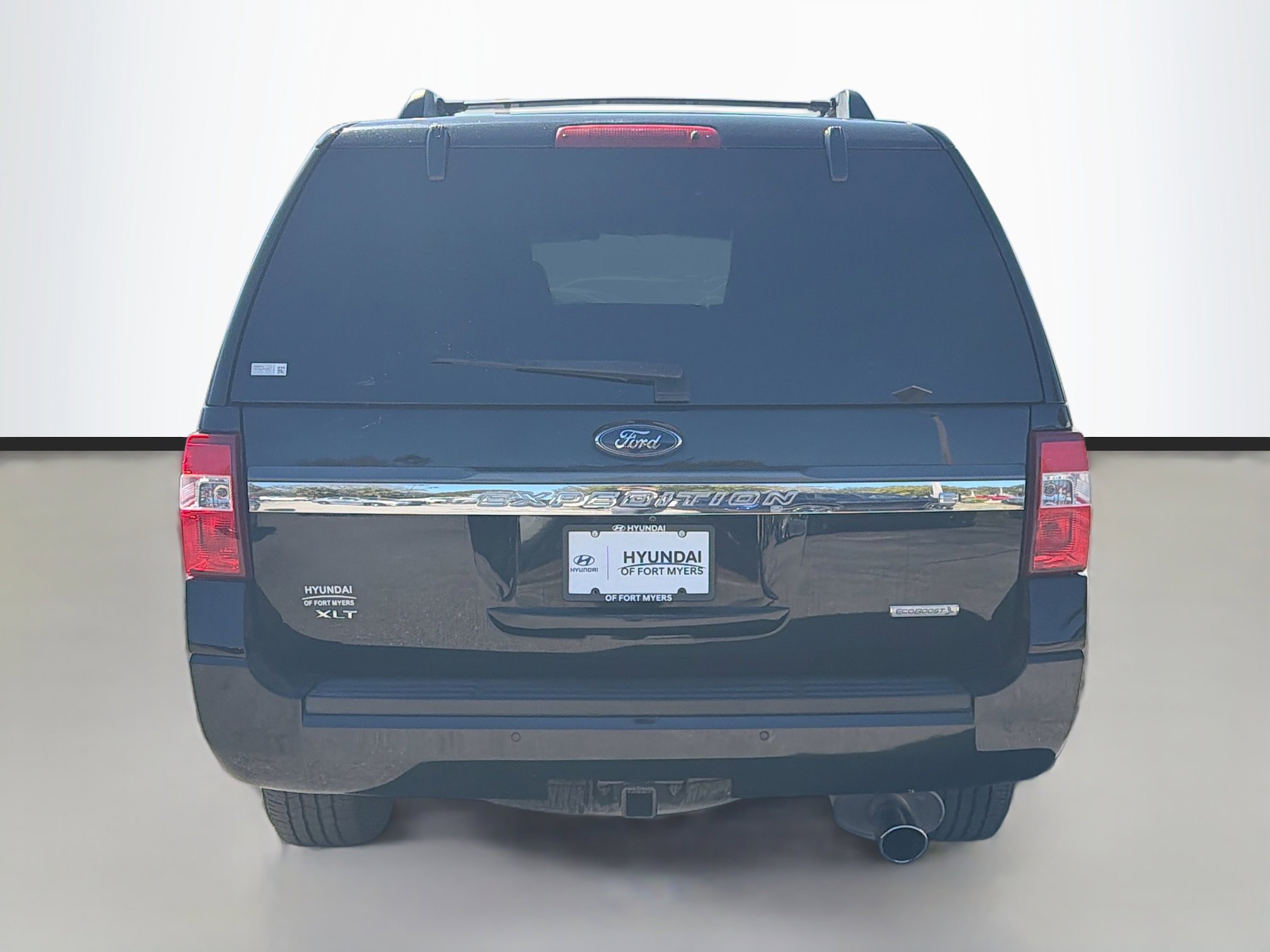 Used 2017 Ford Expedition EL XLT image 4