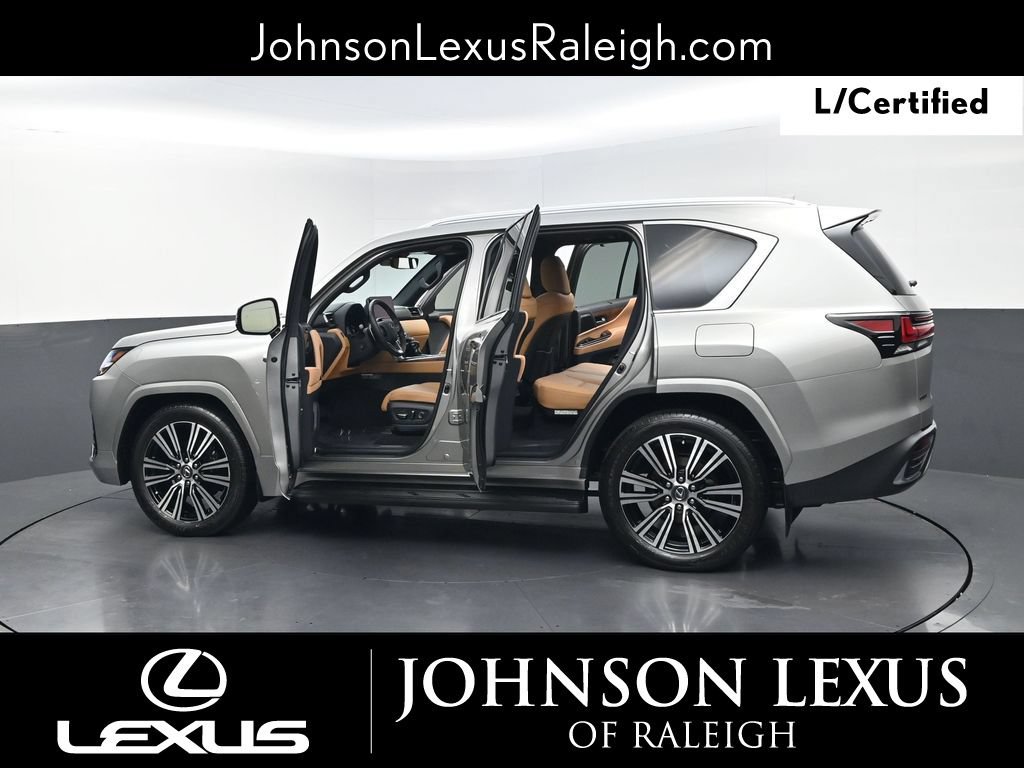 Certified 2024 Lexus LX 600 4WD w/ Luxury Package image 36