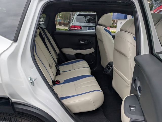 Used 2025 Acura ADX A-Spec image 23