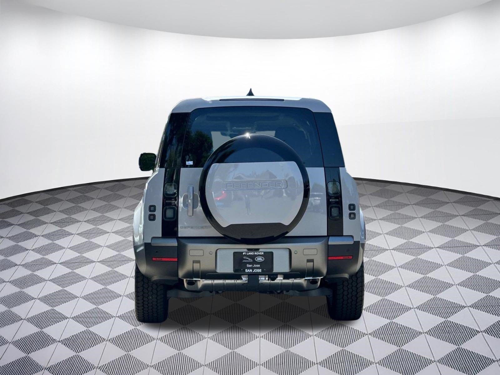 New 2026 Land Rover Defender 130 S AWD/4WD image 9