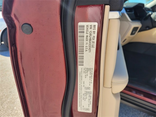 New 2025 Jeep Grand Cherokee Limited image 22