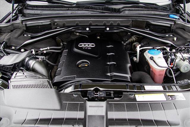 Used 2016 Audi Q5 2.0T Premium Plus w/ Technology Package image 27