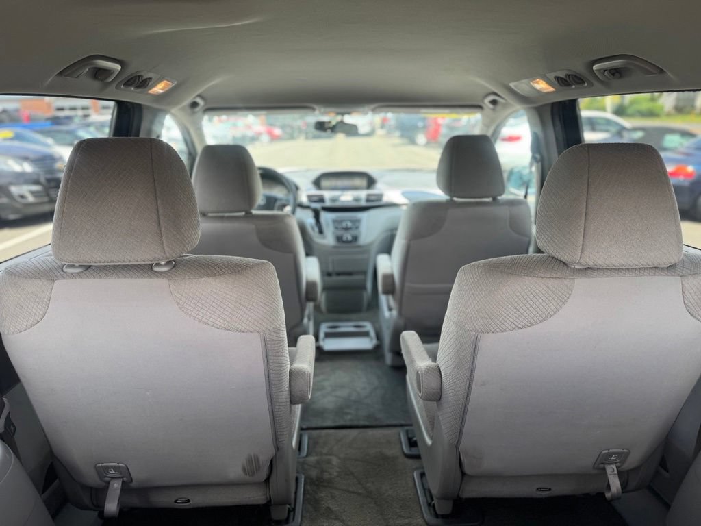 Used 2015 Honda Odyssey LX image 24