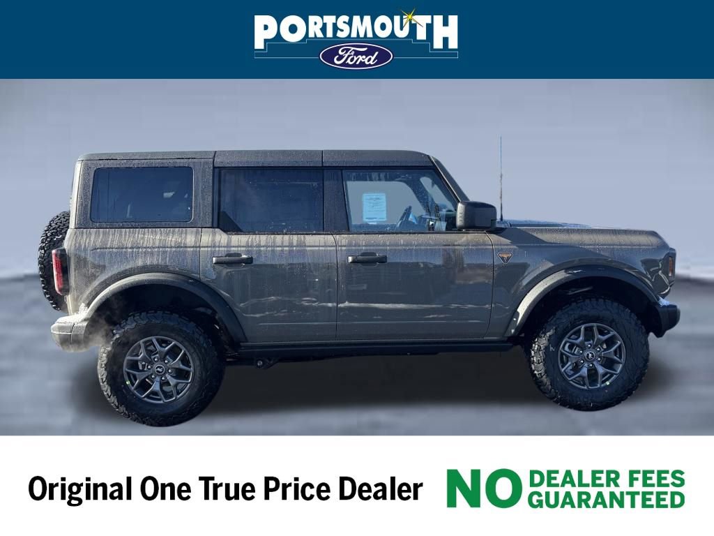 New 2025 Ford Bronco Badlands image 6