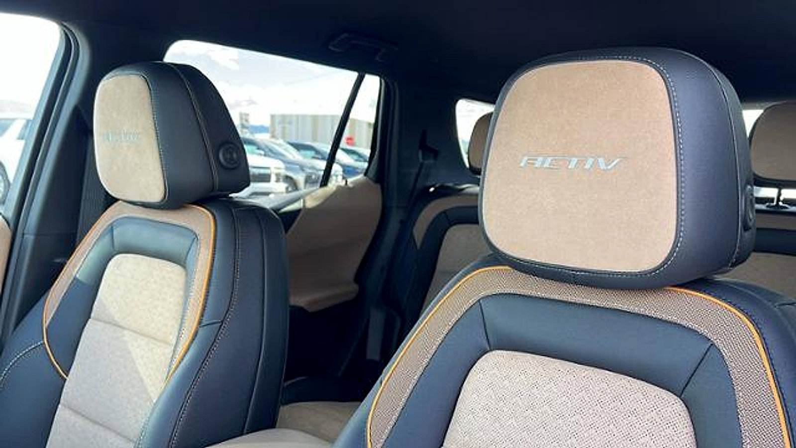 New 2026 Chevrolet Equinox ACTIV w/ Convenience Package III image 18