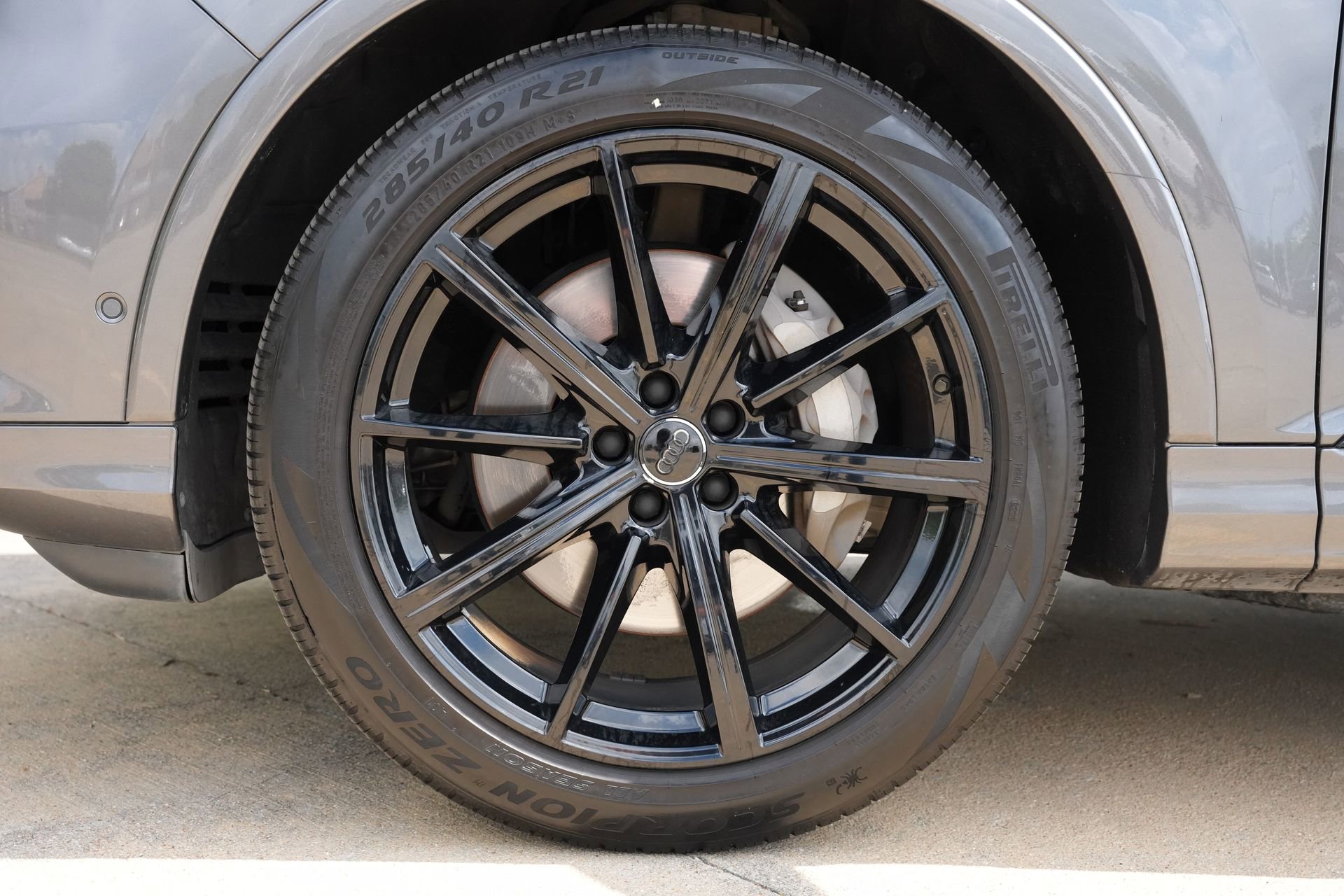 Used 2020 Audi Q7 3.0T Premium Plus AWD/4WD image 30