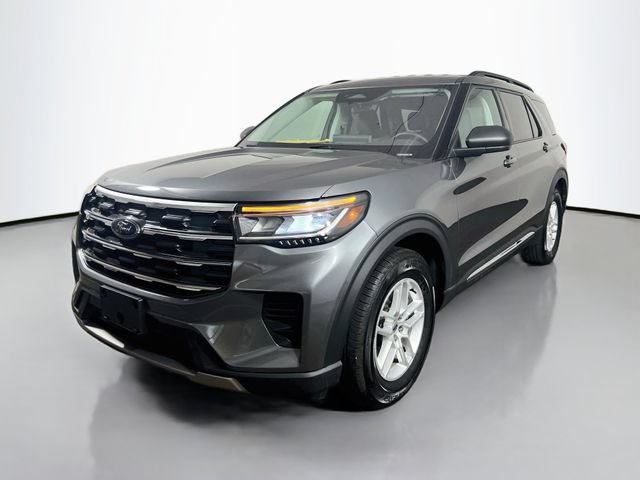 Used 2025 Ford Explorer Active RWD image 5