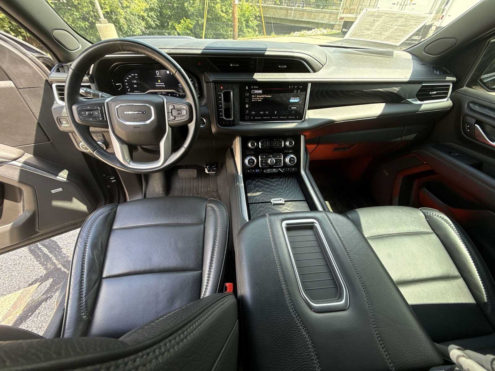 Certified 2023 GMC Yukon Denali AWD/4WD image 20