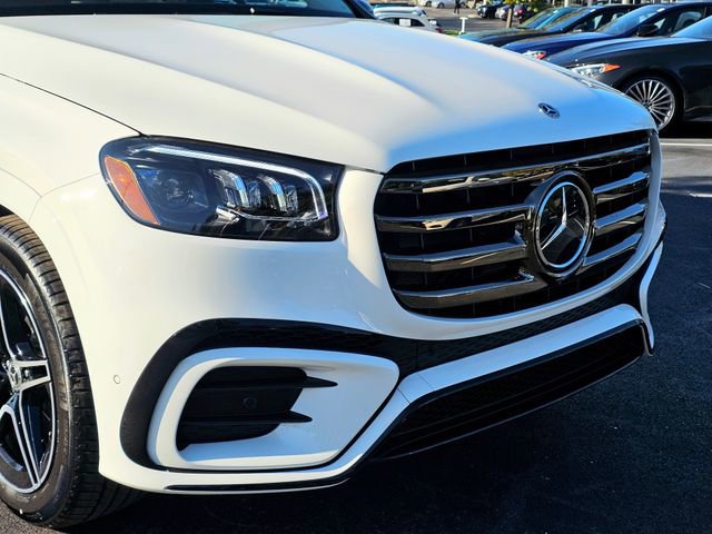 New 2026 Mercedes-Benz GLS 450 4MATIC image 3