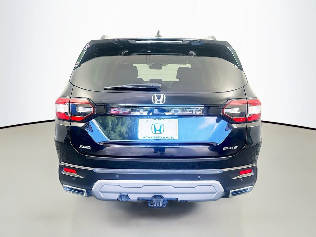 Certified 2023 Honda Pilot Elite image 6