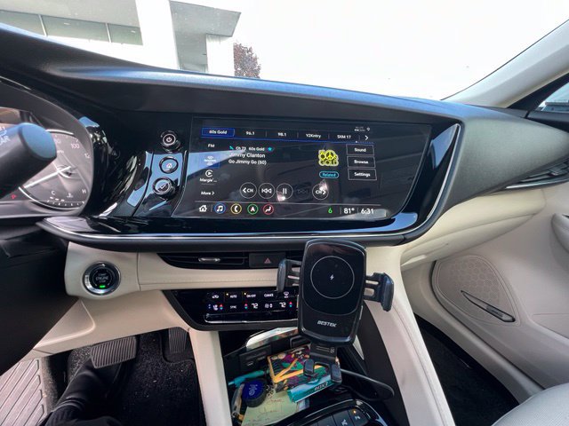 Used 2023 Buick Envision Avenir AWD/4WD image 9