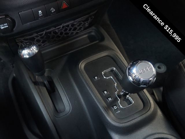 Used 2017 Jeep Wrangler Unlimited Sport w/ Connectivity Group image 37